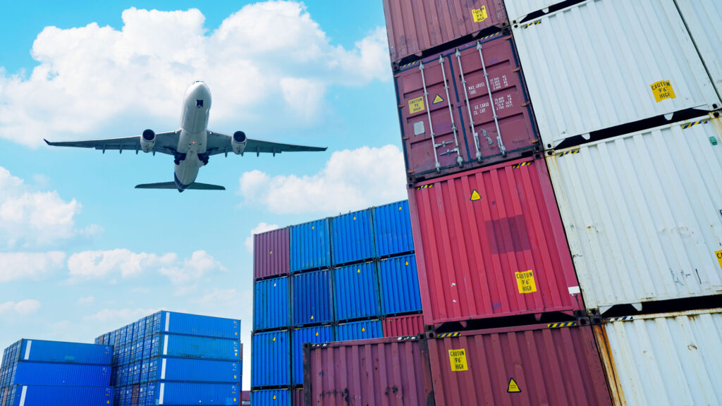 how much does it cost to ship a container from china to canada