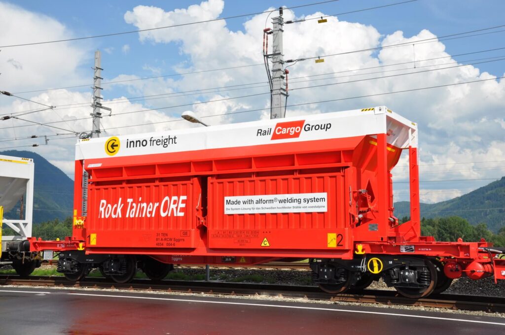 freight from china to us