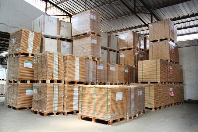 Air freight pallets in Guangzhou with chargeable weight rules for shipments to the Philippines