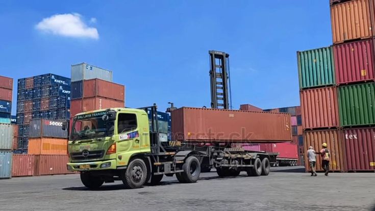 overland freight china to uk