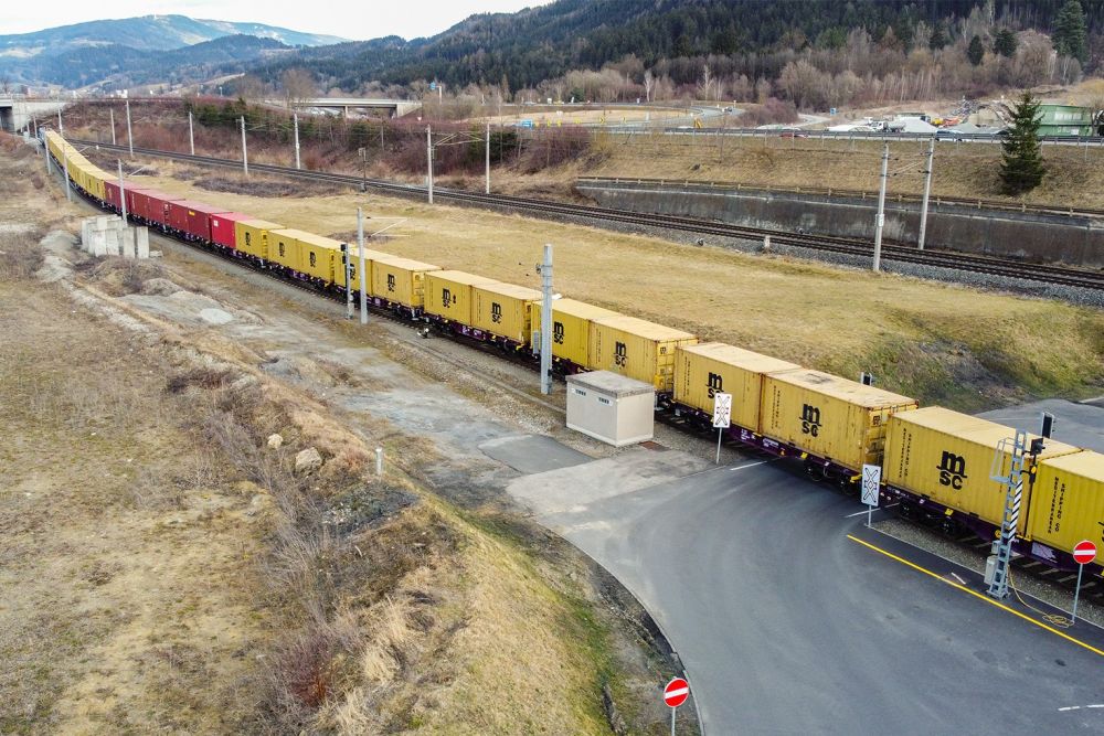 fast rail freight from China to Spain