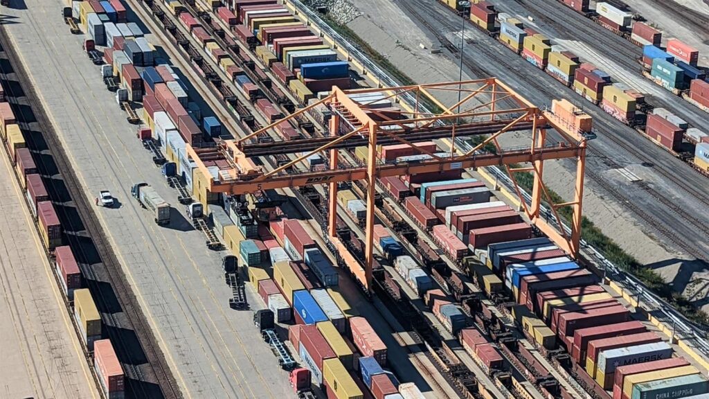 professional rail freight from China to France