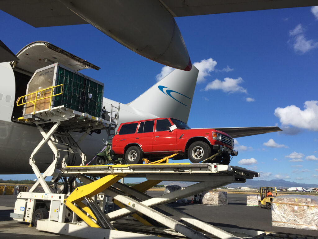 sporting goods freight china to uk