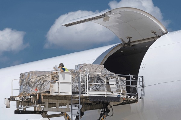 food products air freight china to uk