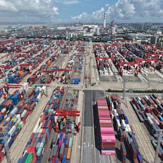 amazon warehouse china to spain