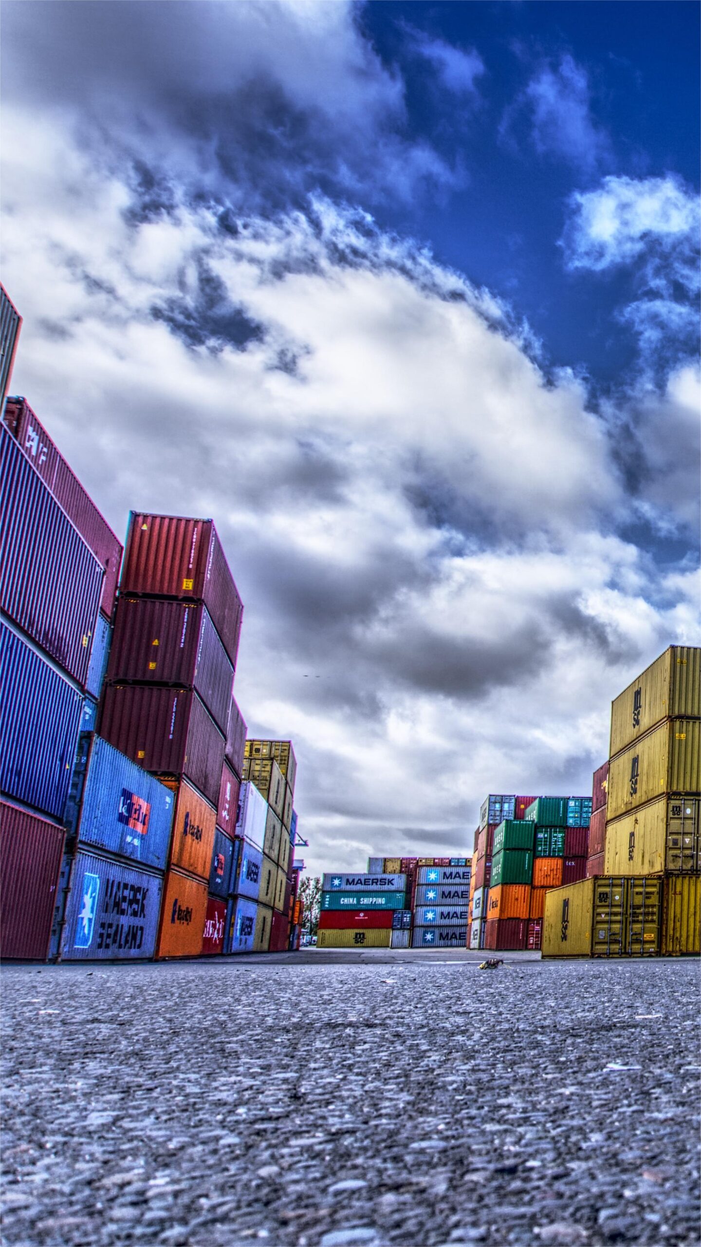 Reefer container being loaded at a Chinese port for medical export