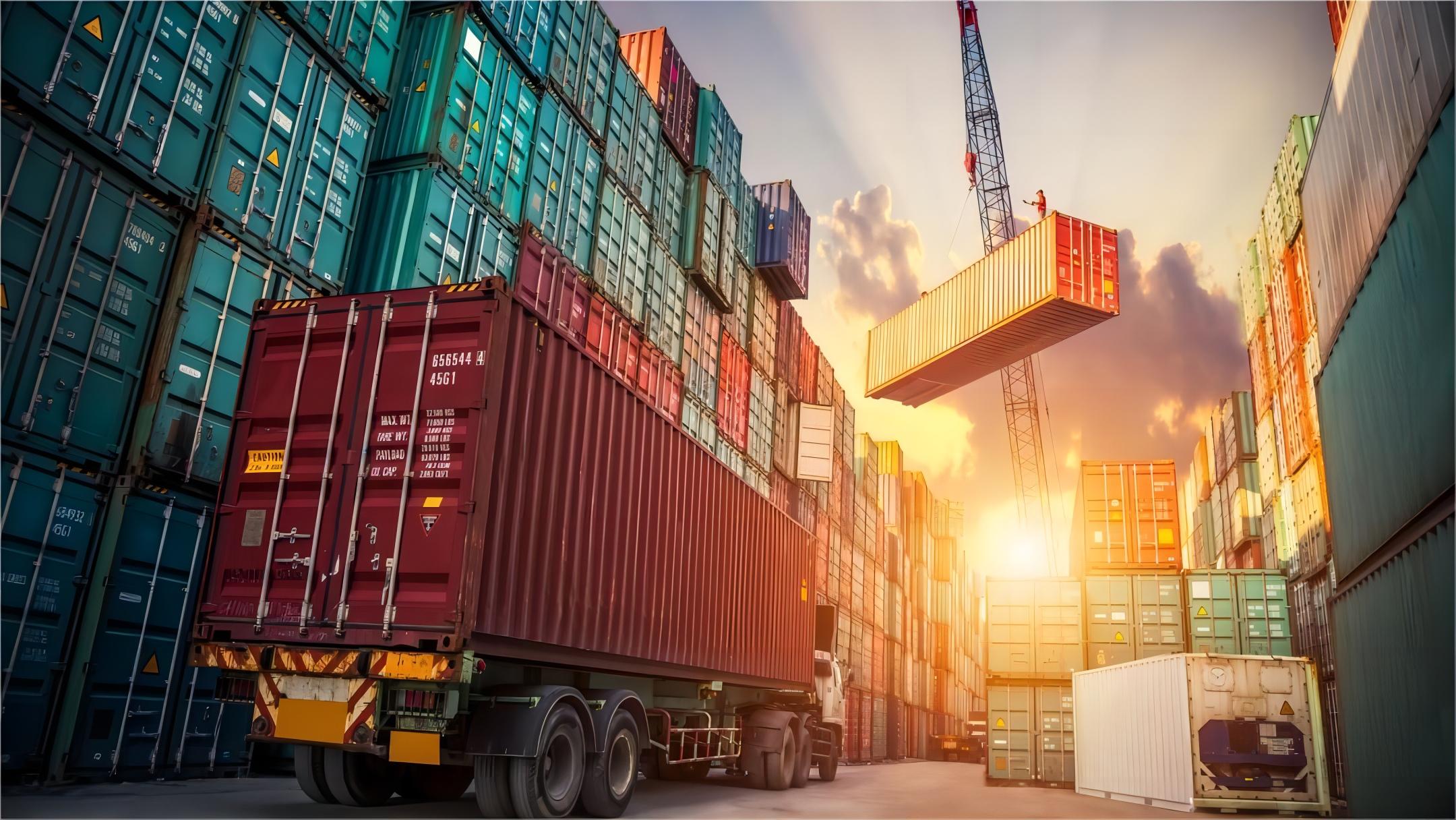 Customs clearance documents for machinery imports in France