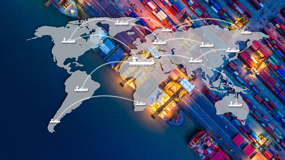 40HQ container being loaded at a Chinese port for shipment to France